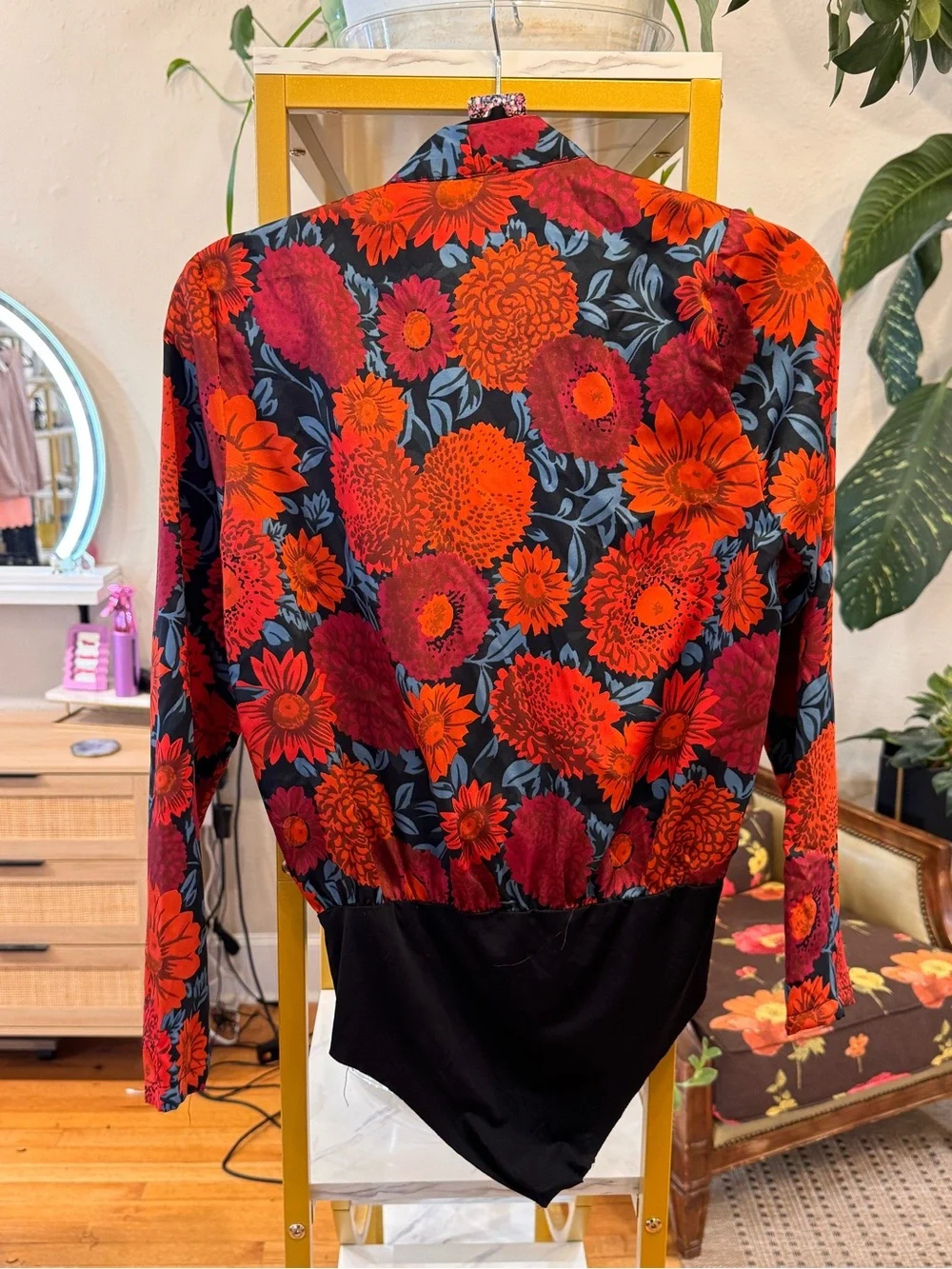 Zara Black Floral-Print bodysuit with Red & Blue Bodysuit - Picture 3 of 5